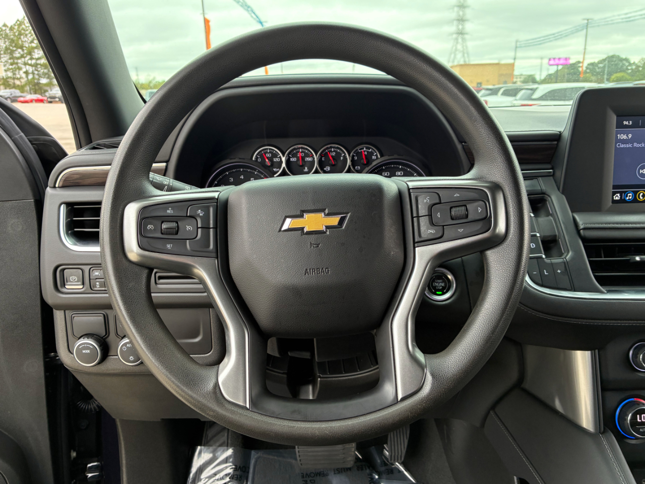 Chevrolet Tahoe  2021