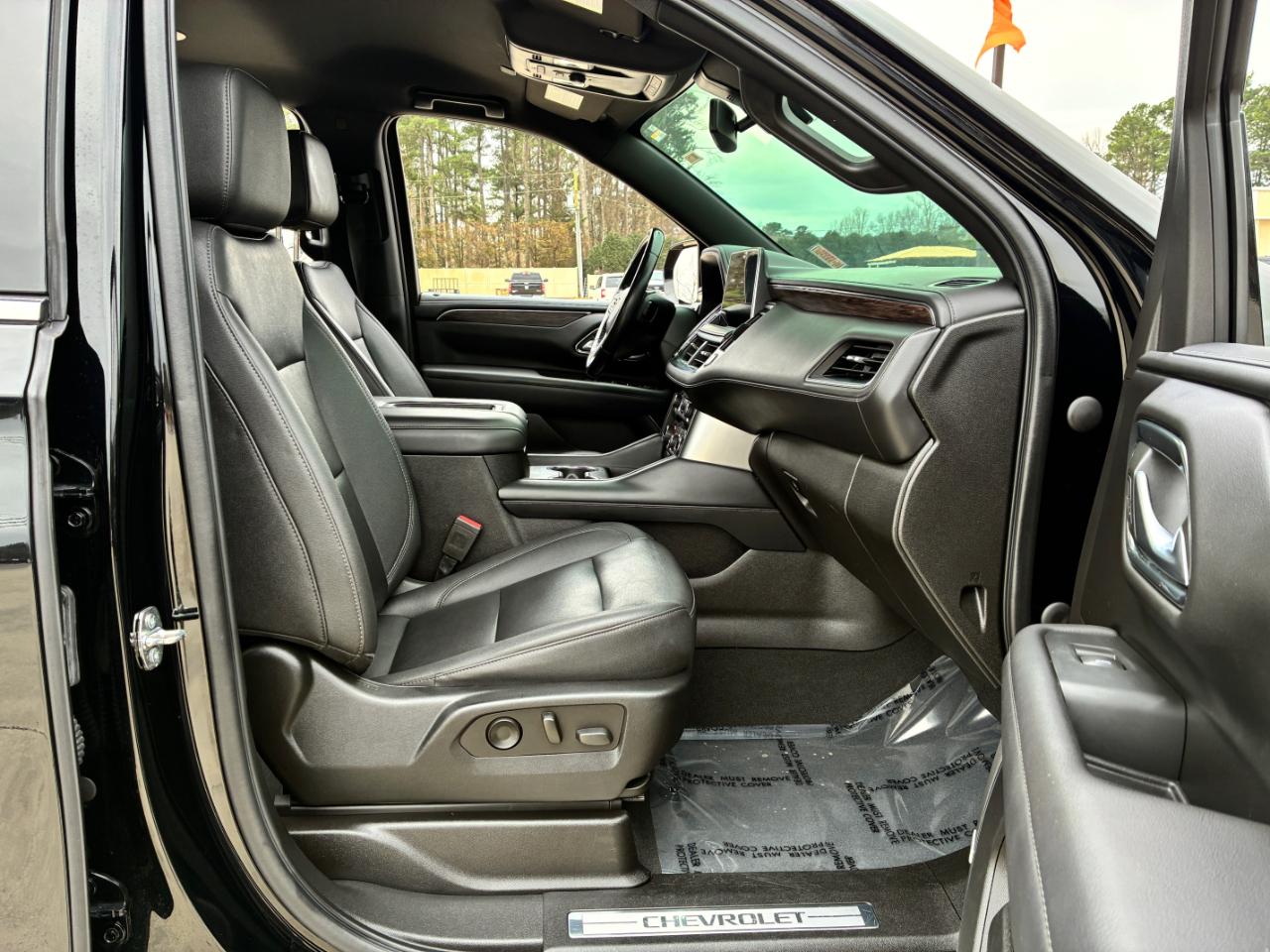 Chevrolet Suburban  2022