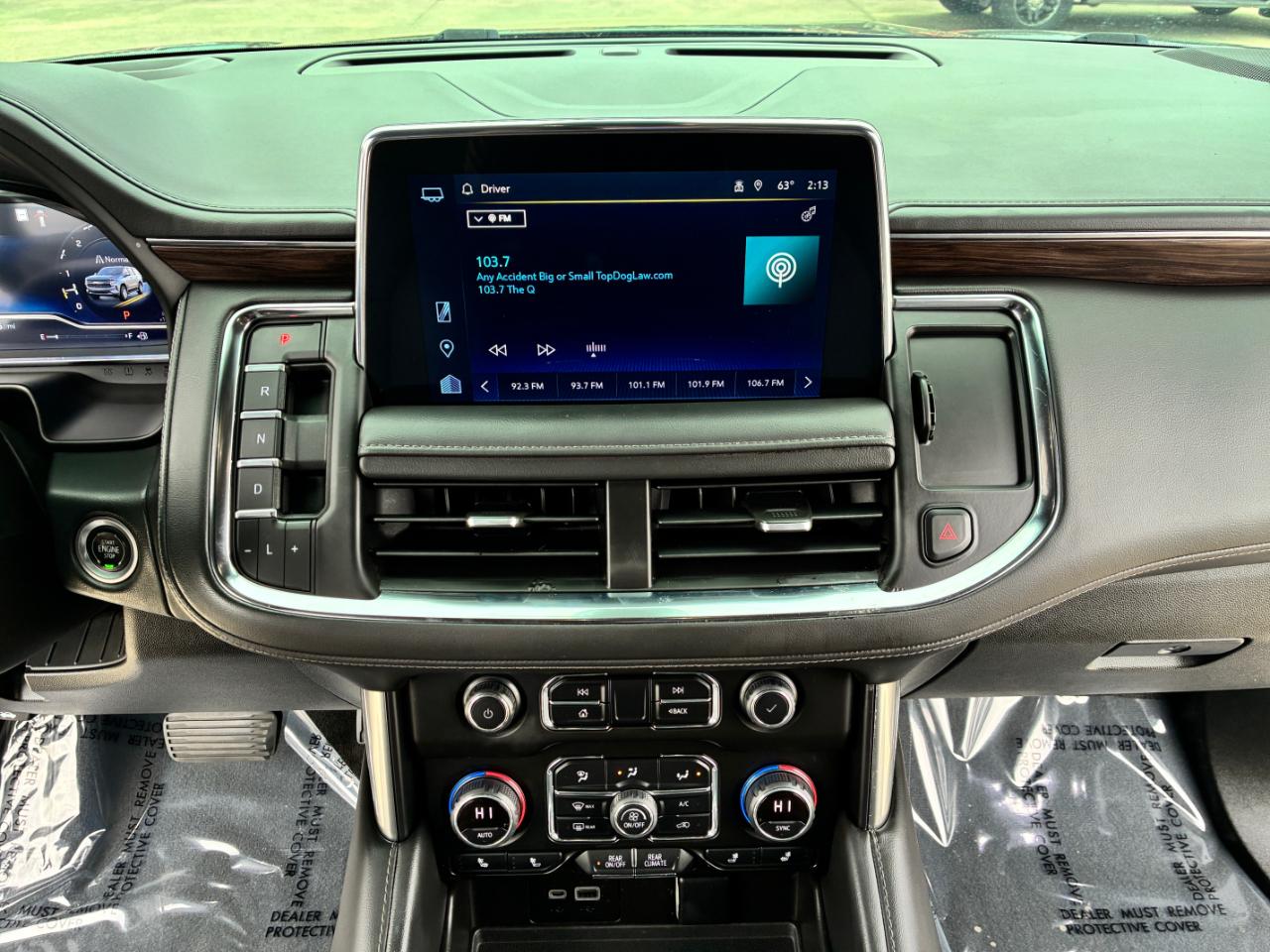 Chevrolet Suburban  2022