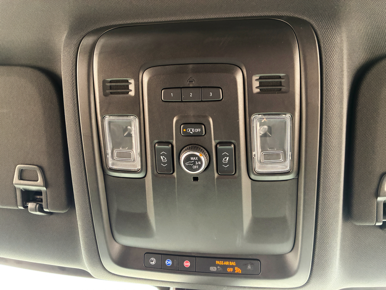 Chevrolet Tahoe  2021