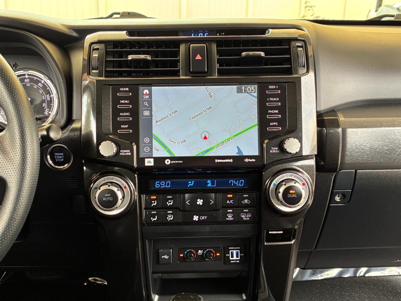 Toyota 4Runner  2020