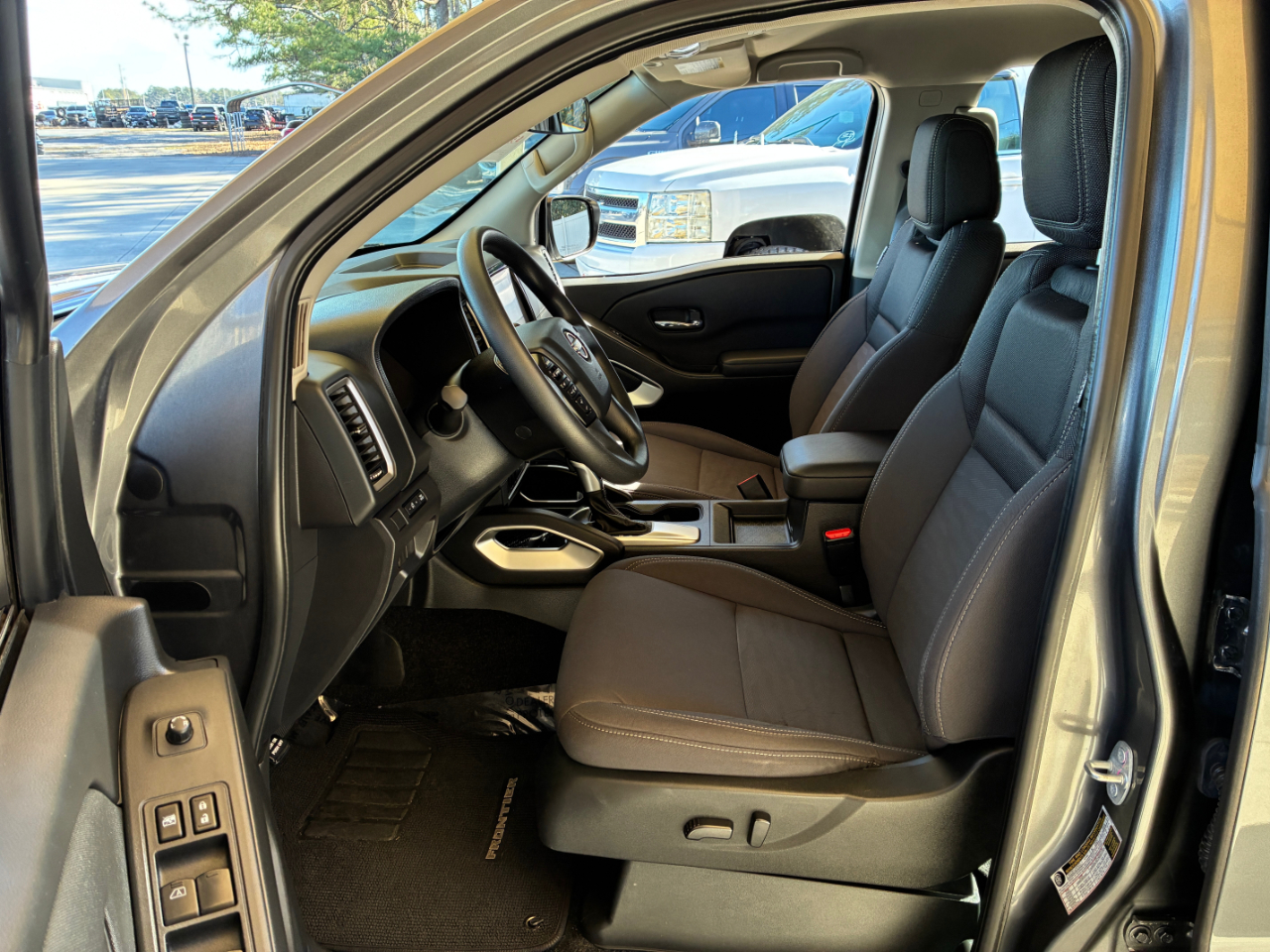 Nissan Frontier  2024