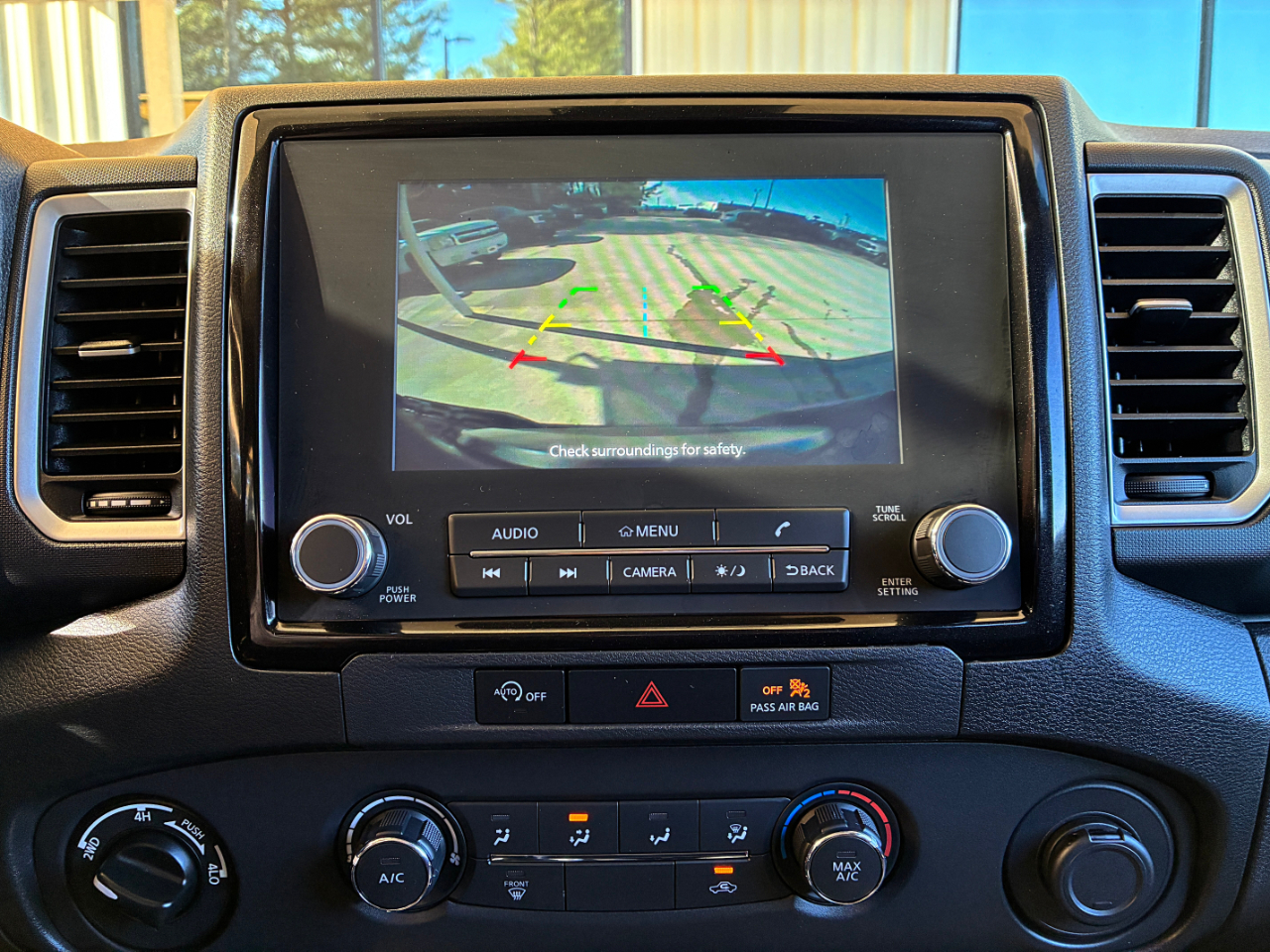 Nissan Frontier  2024