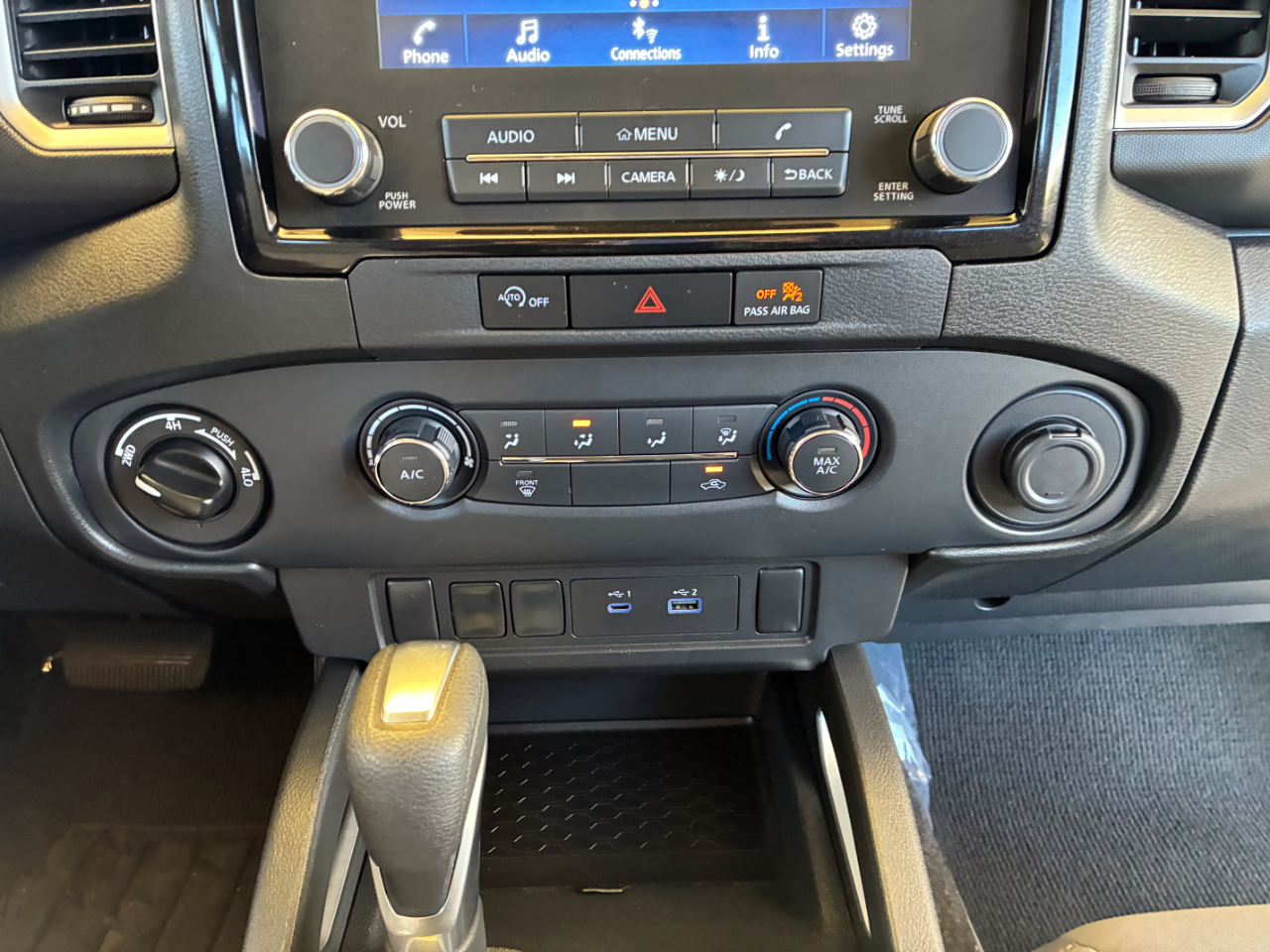 Nissan Frontier  2024