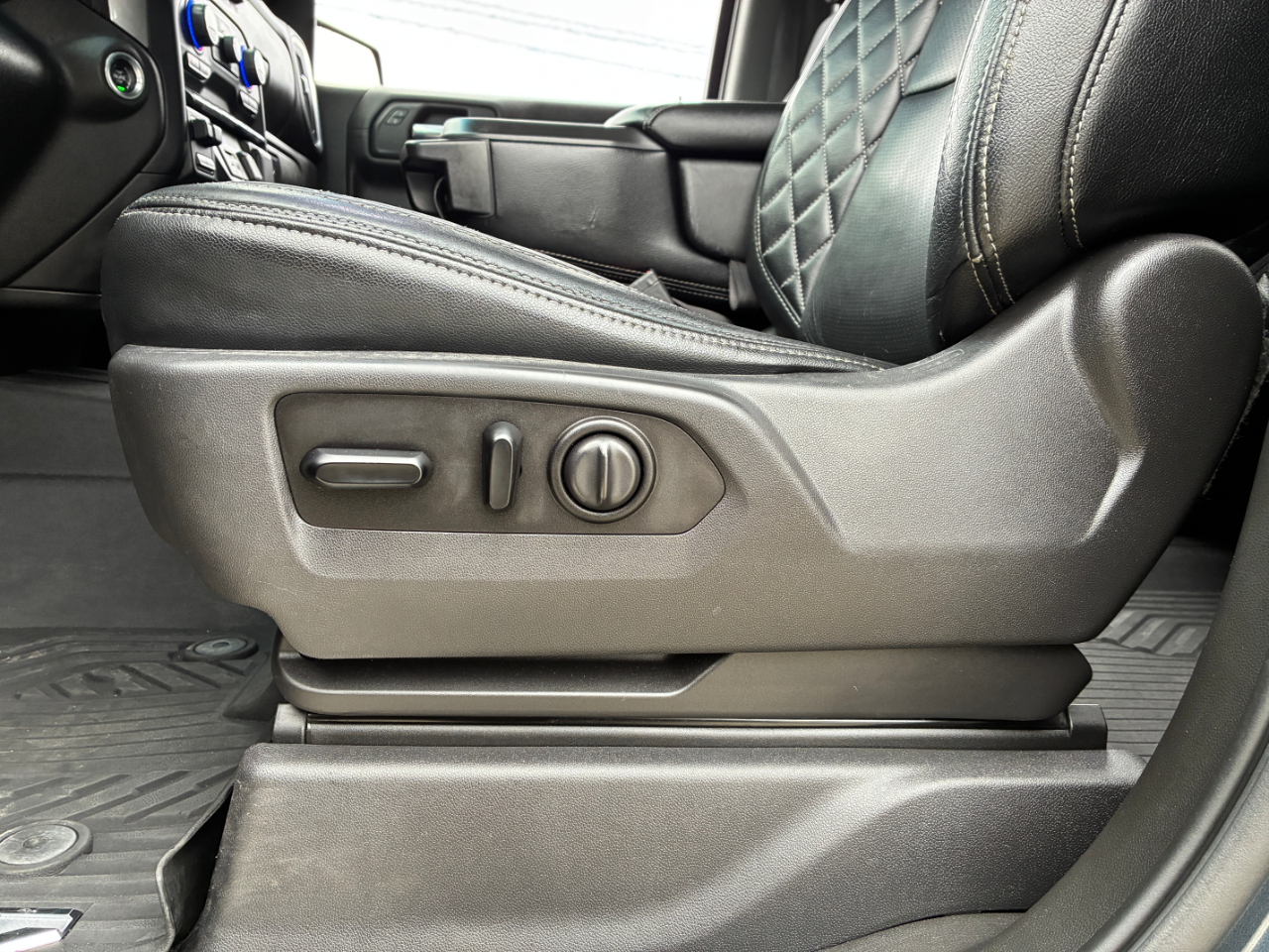 Chevrolet Silverado 1500  2021