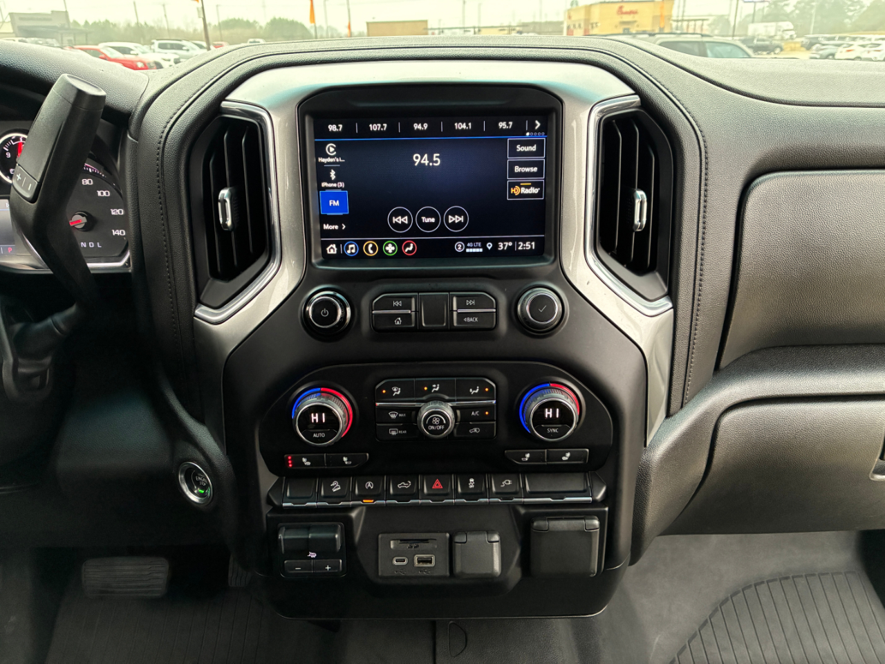 Chevrolet Silverado 1500  2021