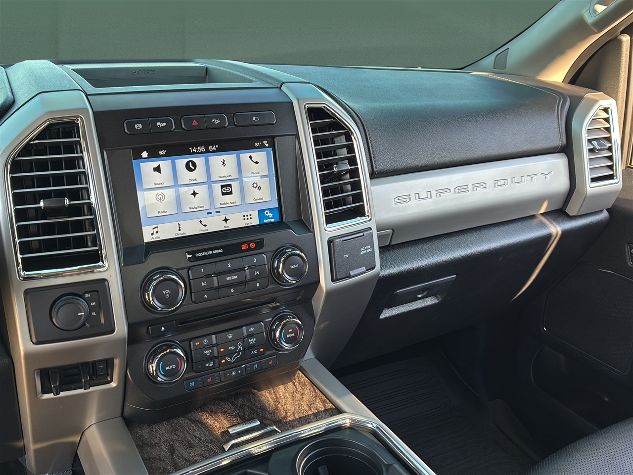 Ford F-350 SD Lariat 2017