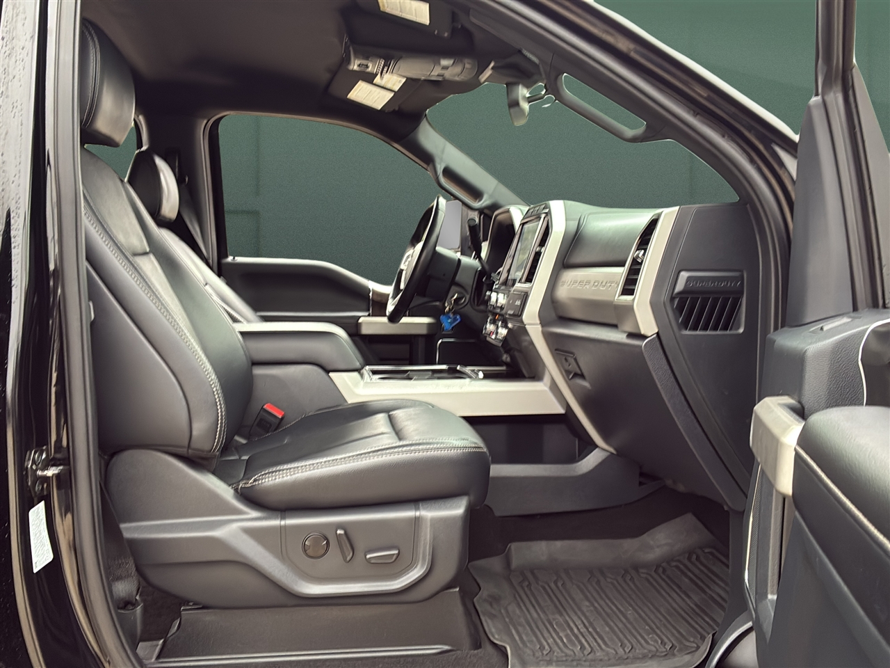 Ford F-250 SD Lariat 2022