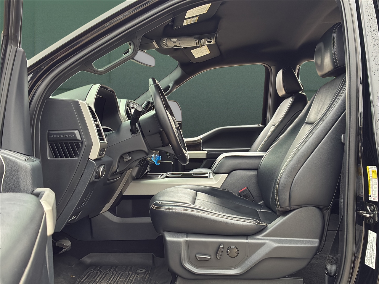 Ford F-250 SD Lariat 2022