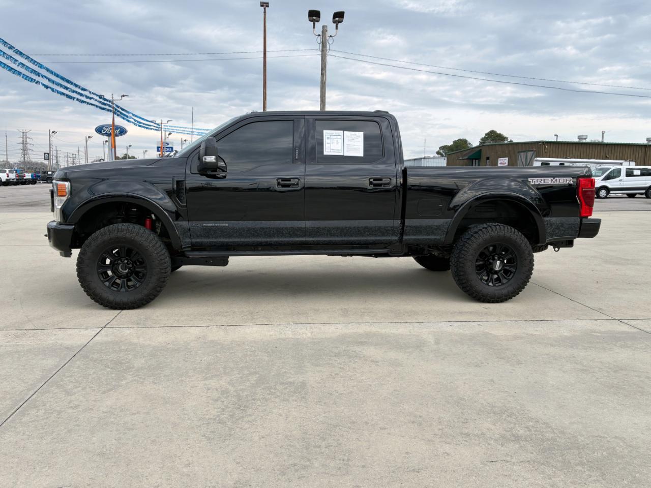 Ford F-250 SD Lariat 2022