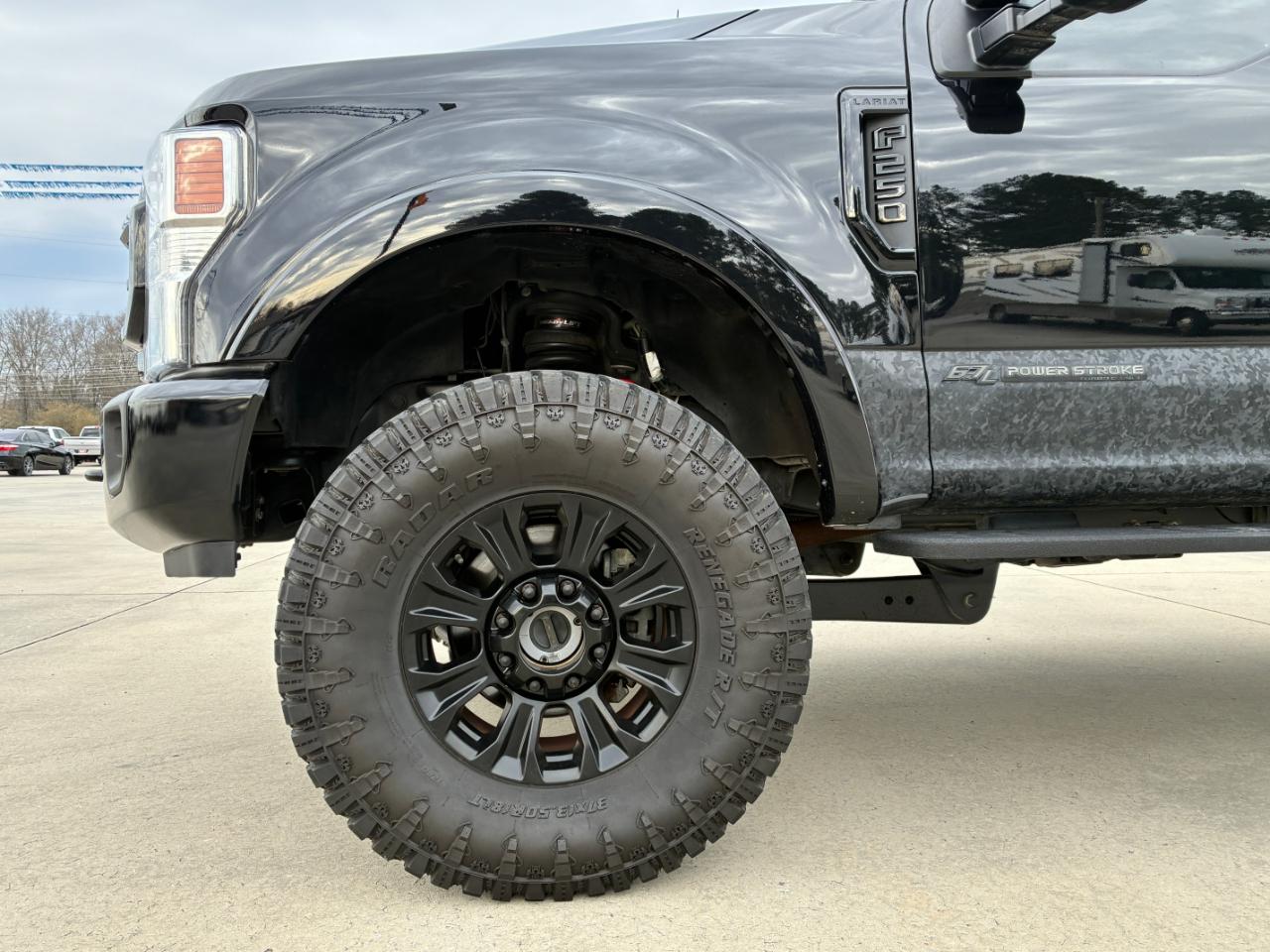 Ford F-250 SD Lariat 2022