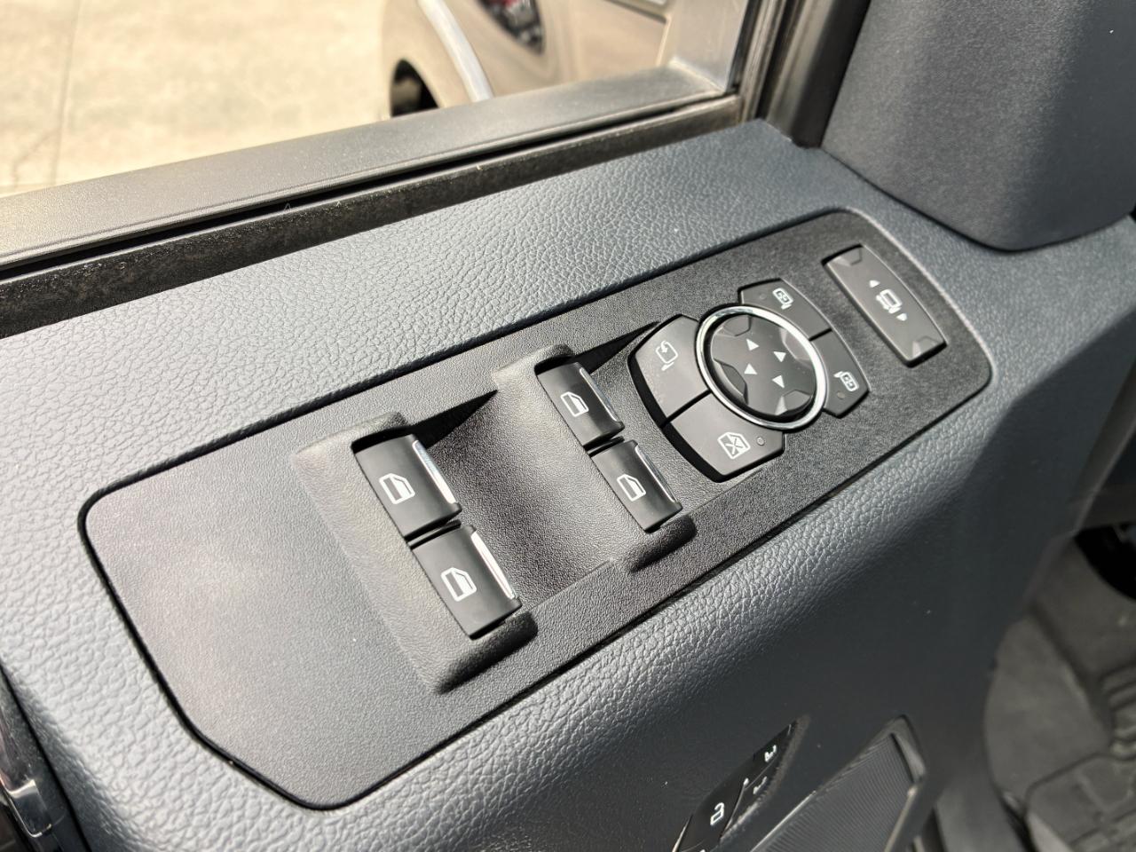 Ford F-250 SD Lariat 2022