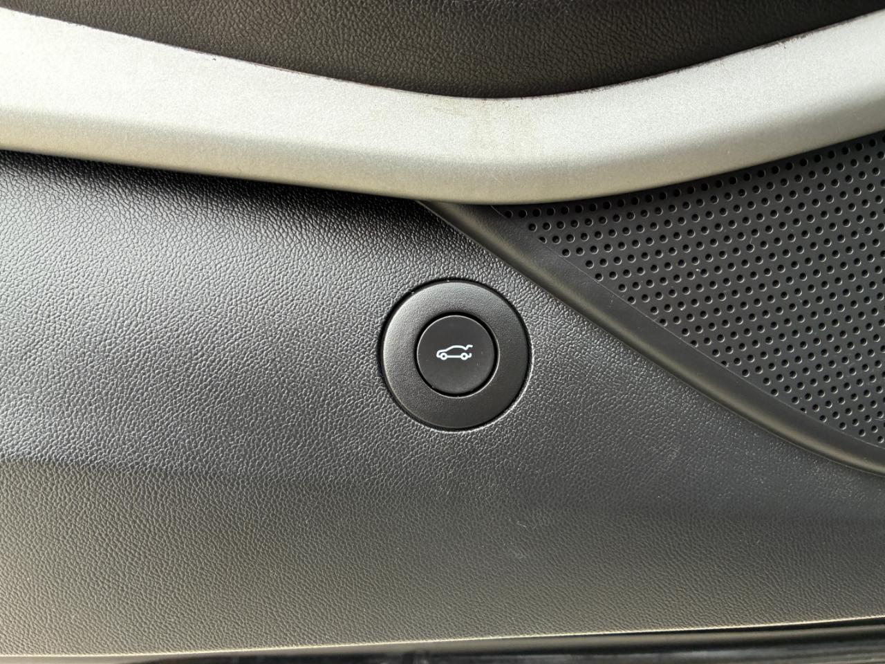 Chevrolet Camaro  2018