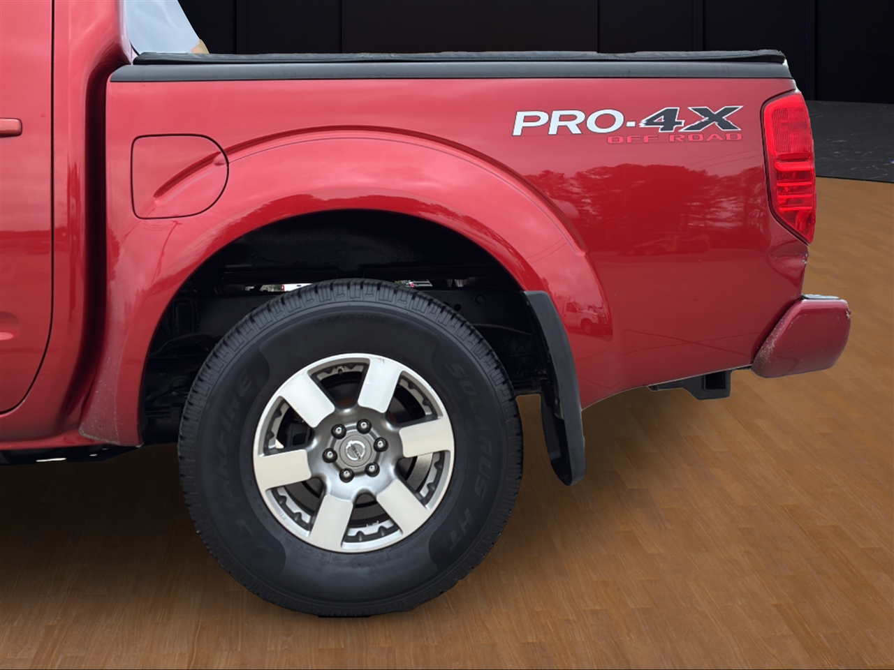 Nissan Frontier  2012