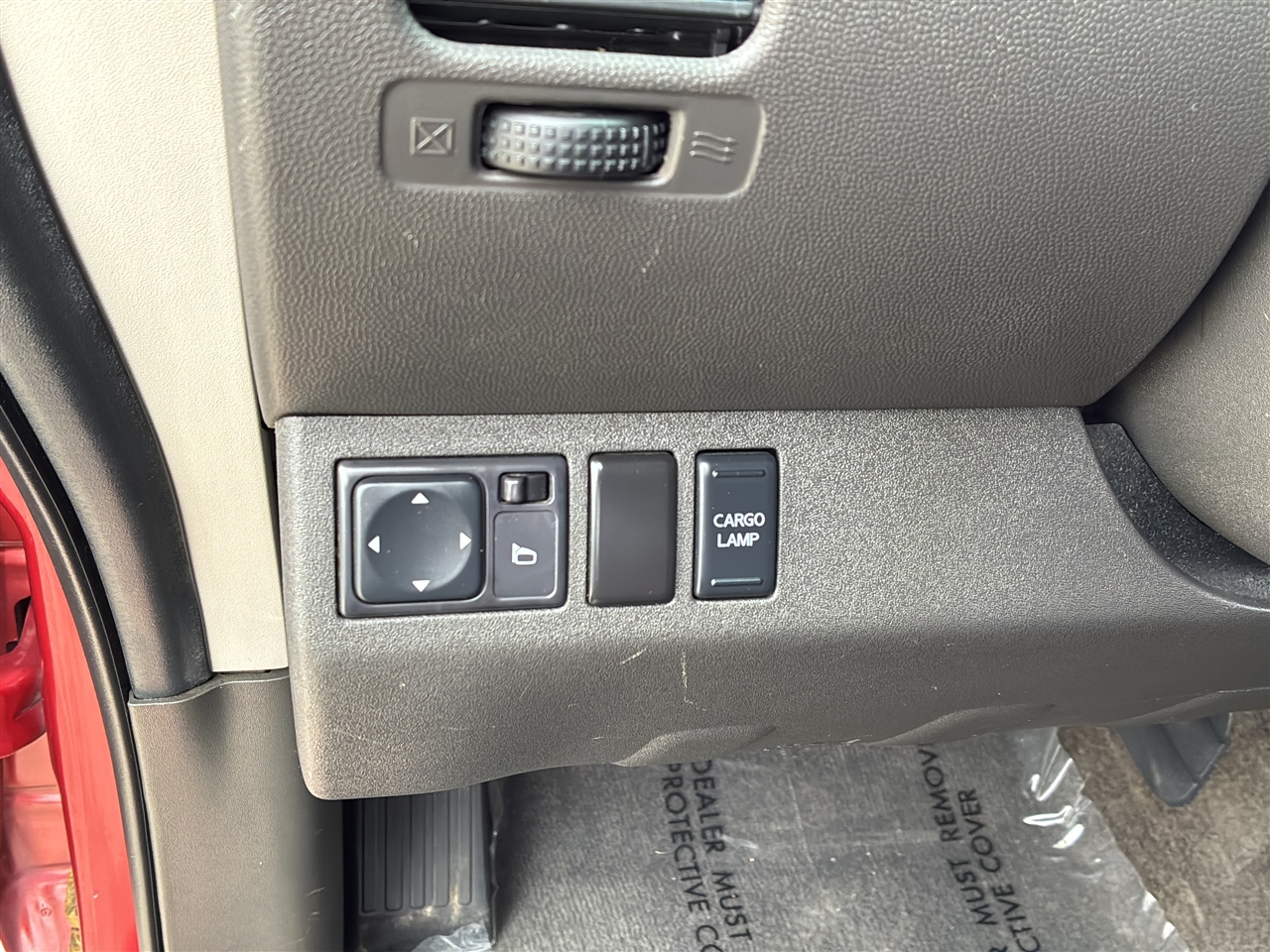 Nissan Frontier  2012