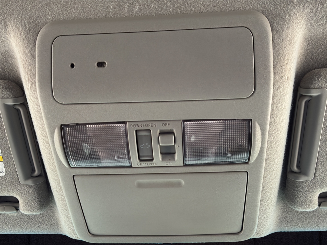 Nissan Frontier  2012