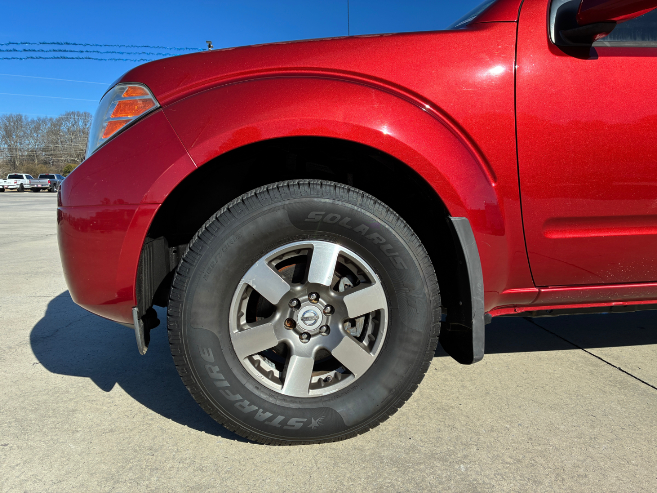 Nissan Frontier  2012