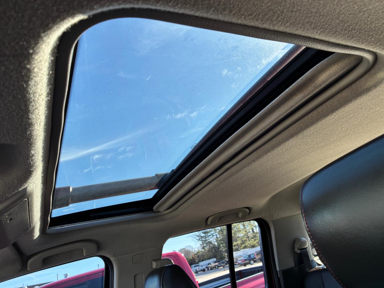 Nissan Frontier  2012