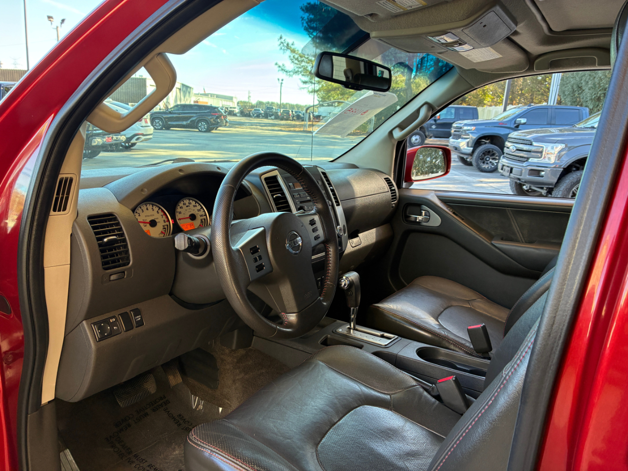 Nissan Frontier  2012