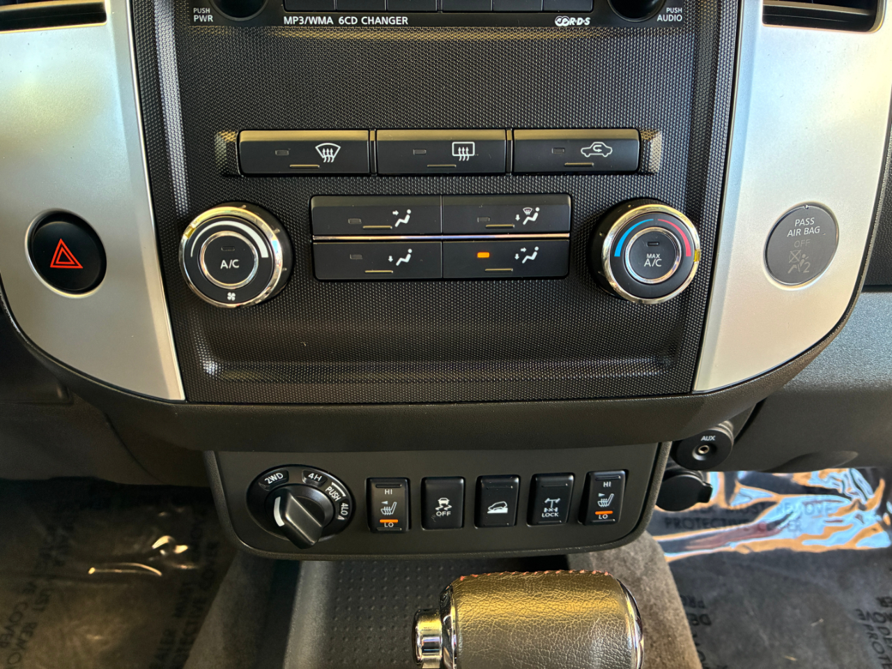 Nissan Frontier  2012