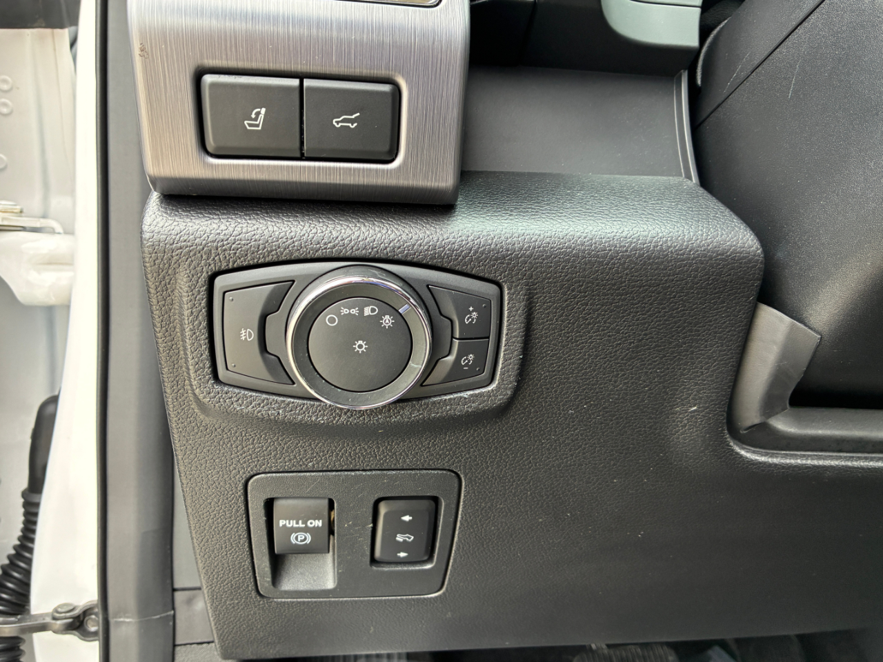 Ford Expedition  2019