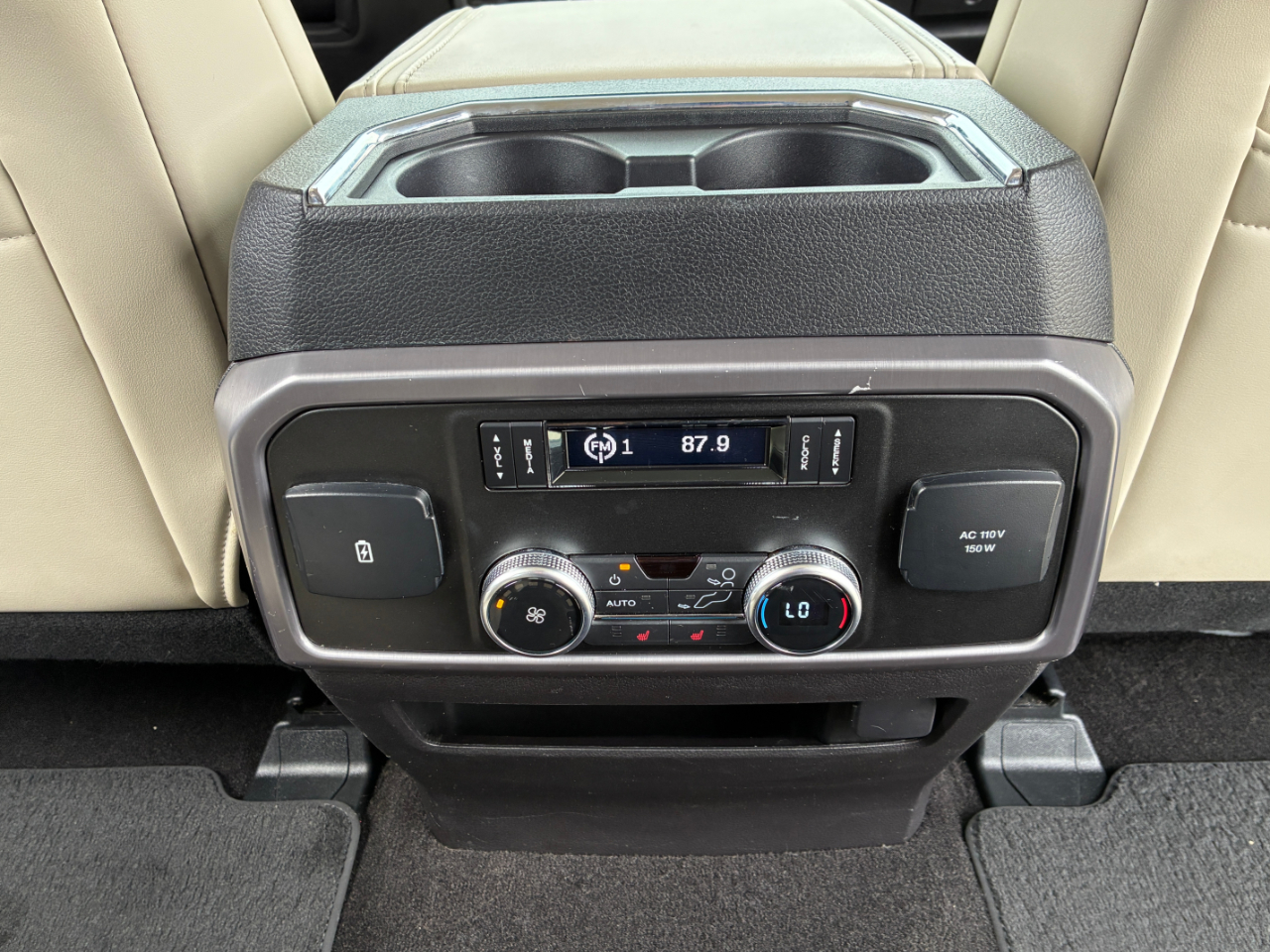 Ford Expedition  2019