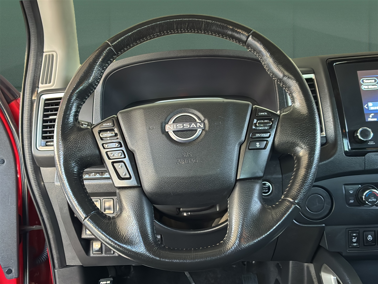 Nissan Frontier SV 2023