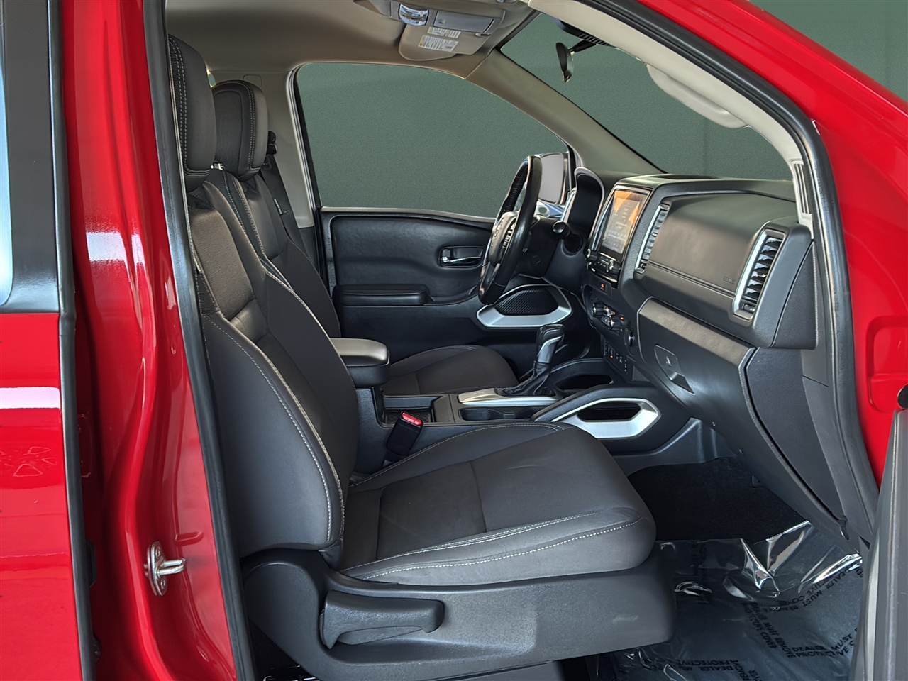 Nissan Frontier SV 2023