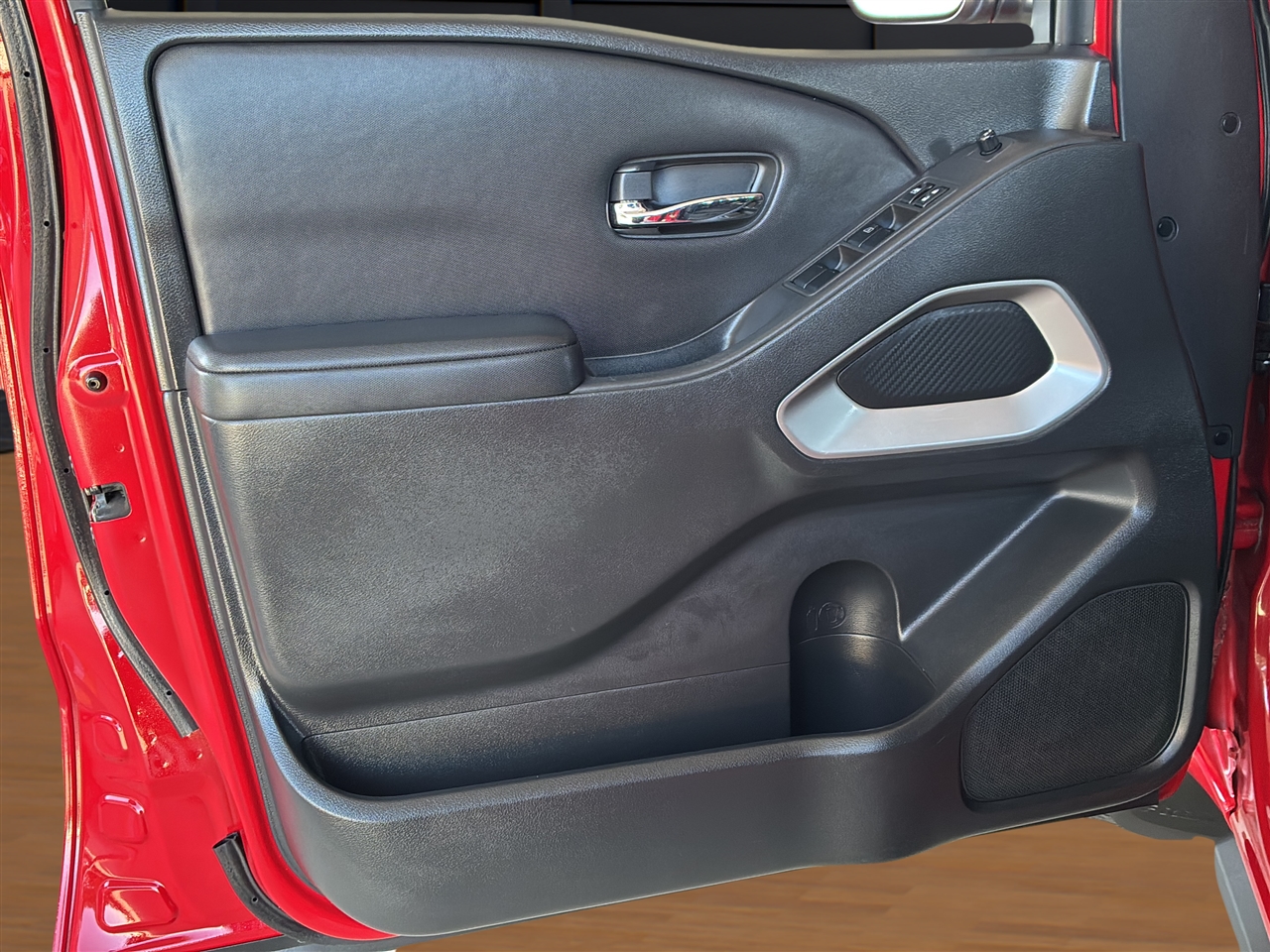 Nissan Frontier SV 2023