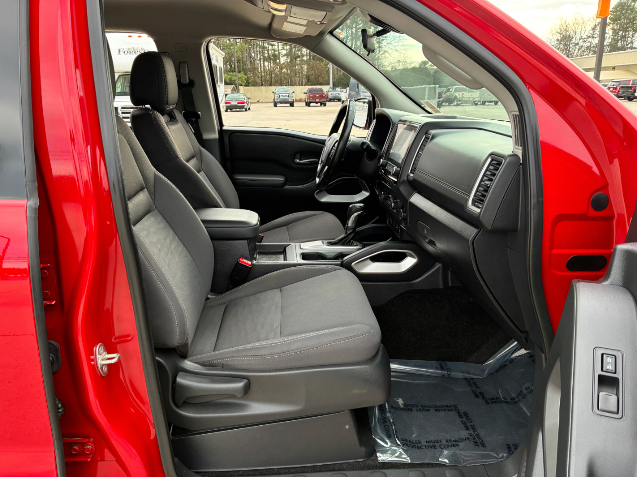 Nissan Frontier SV 2023