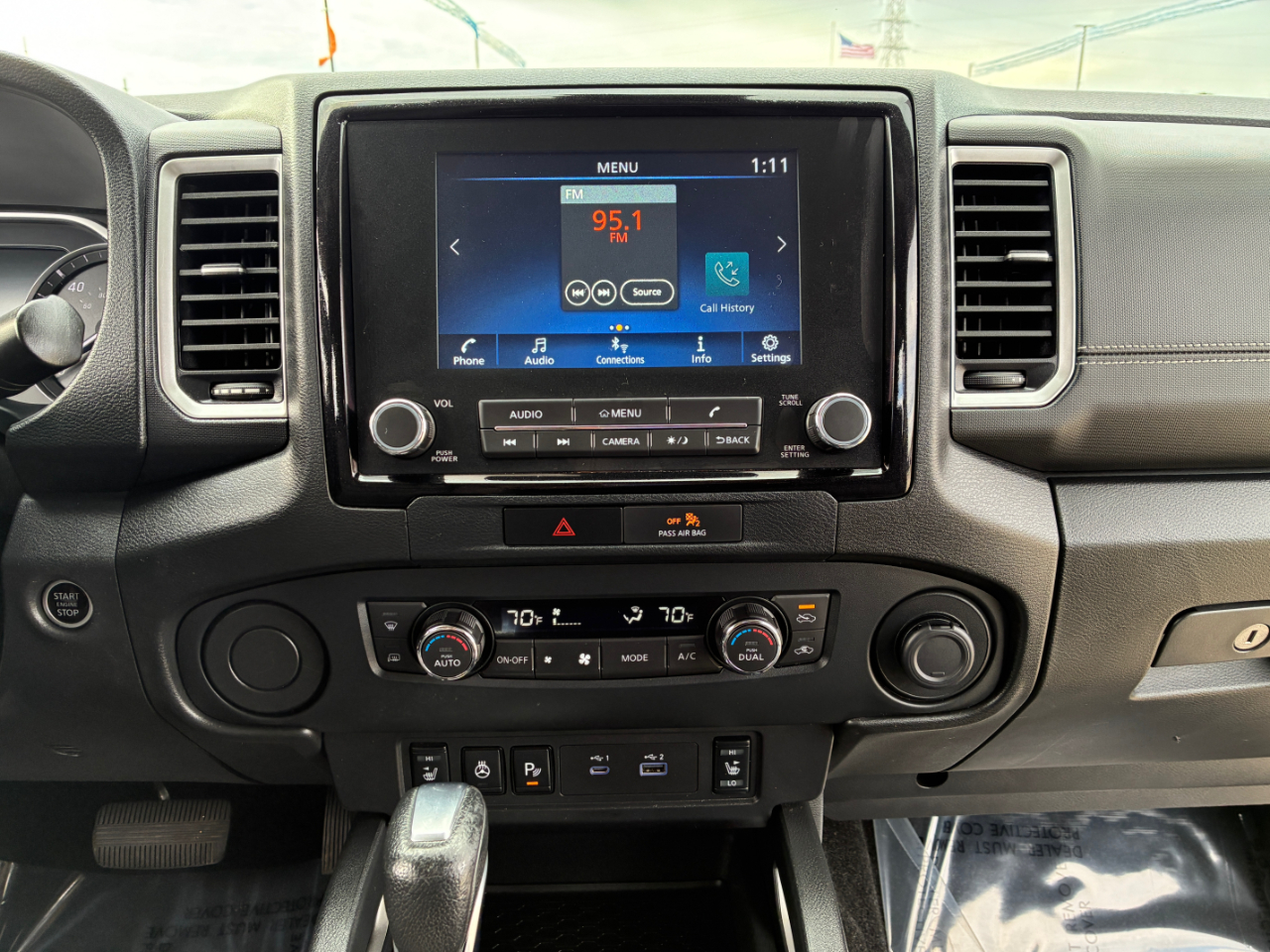 Nissan Frontier SV 2023