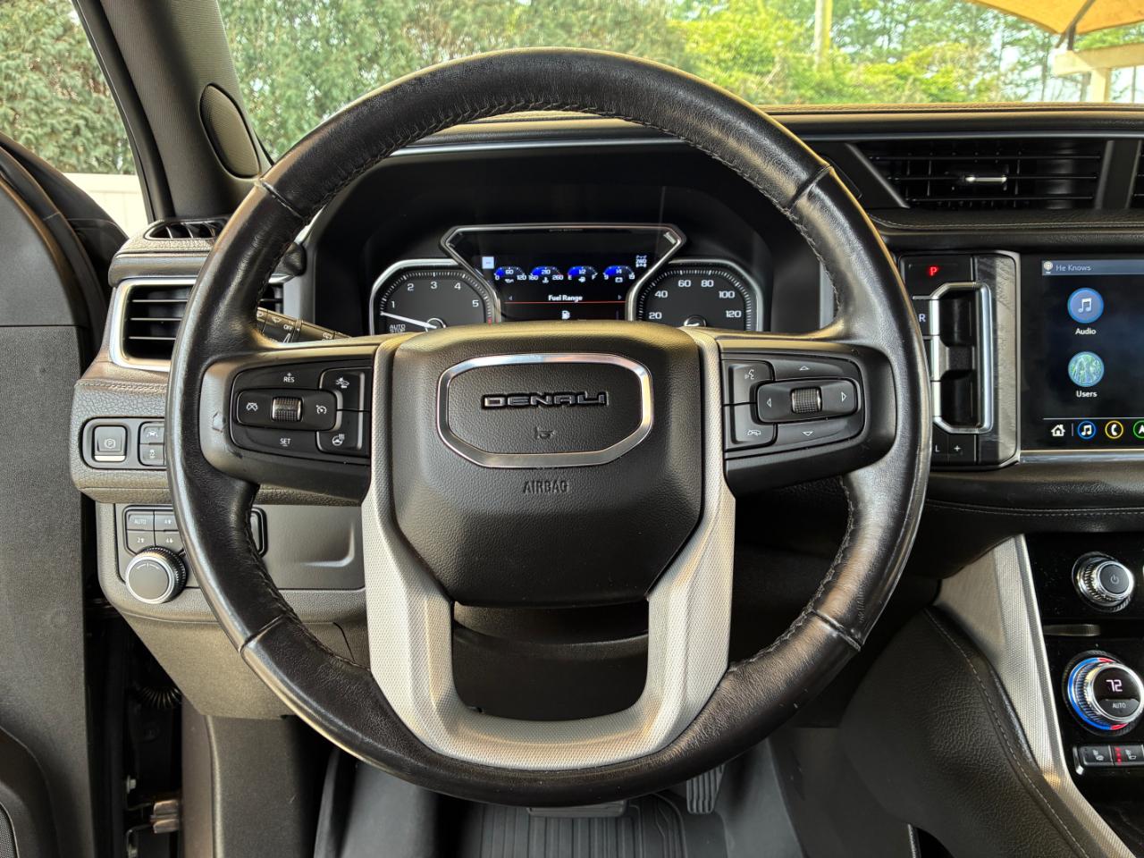 GMC Yukon XL  2021