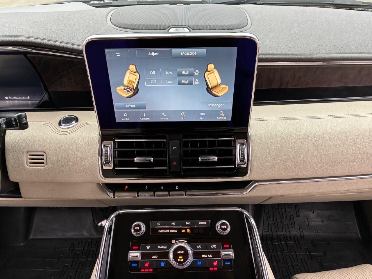 Lincoln Navigator  2020