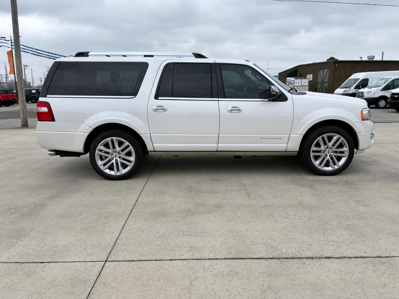 Ford Expedition  2017