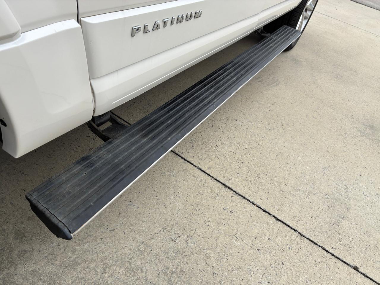 Ford Expedition  2017