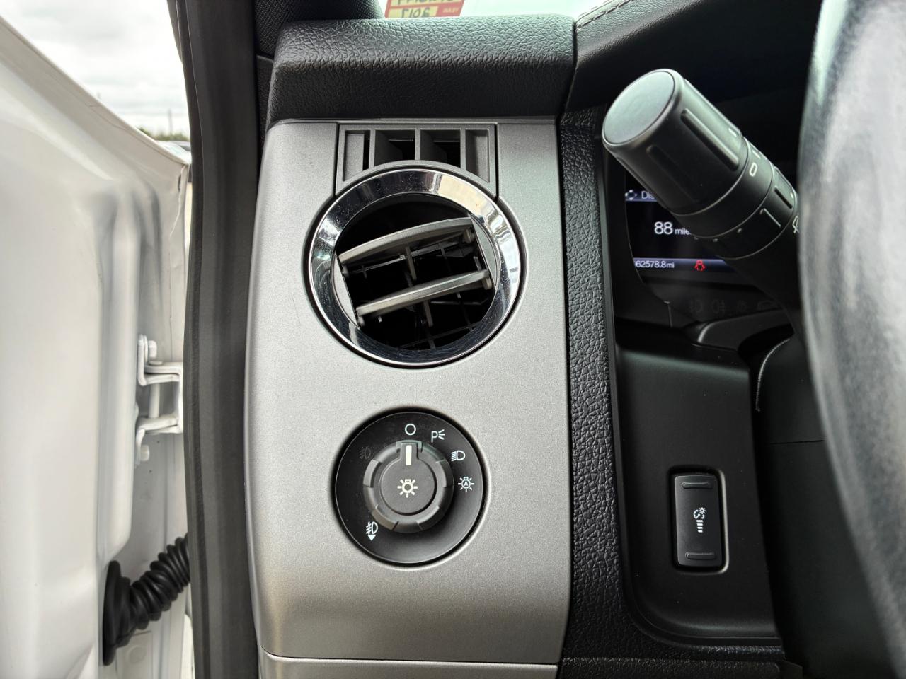 Ford Expedition  2017