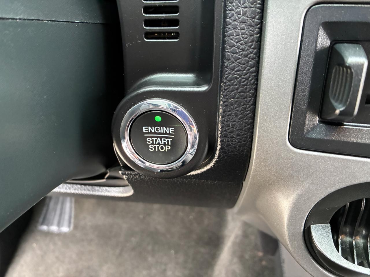 Ford Expedition  2017