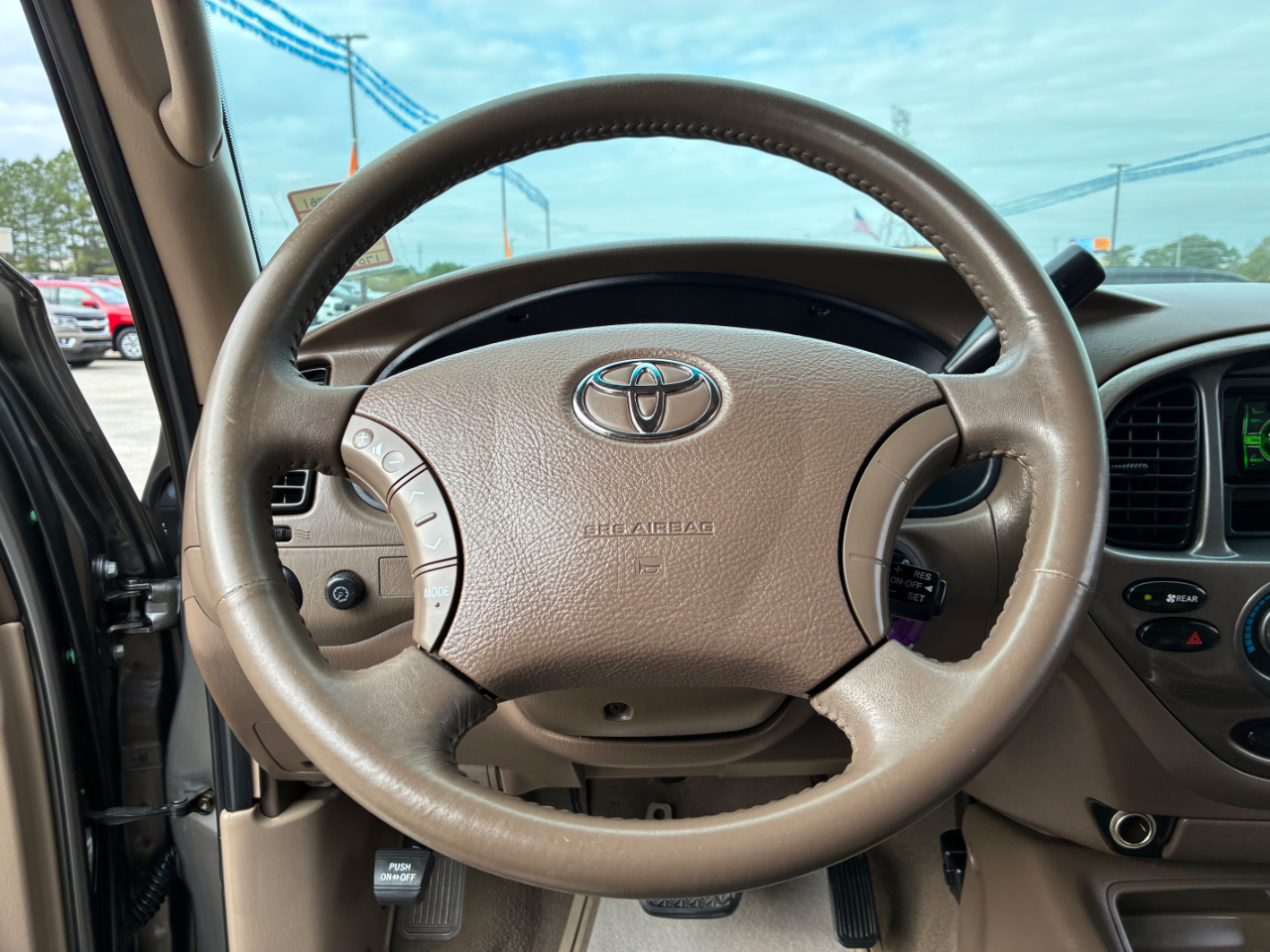 Toyota Sequoia  2003