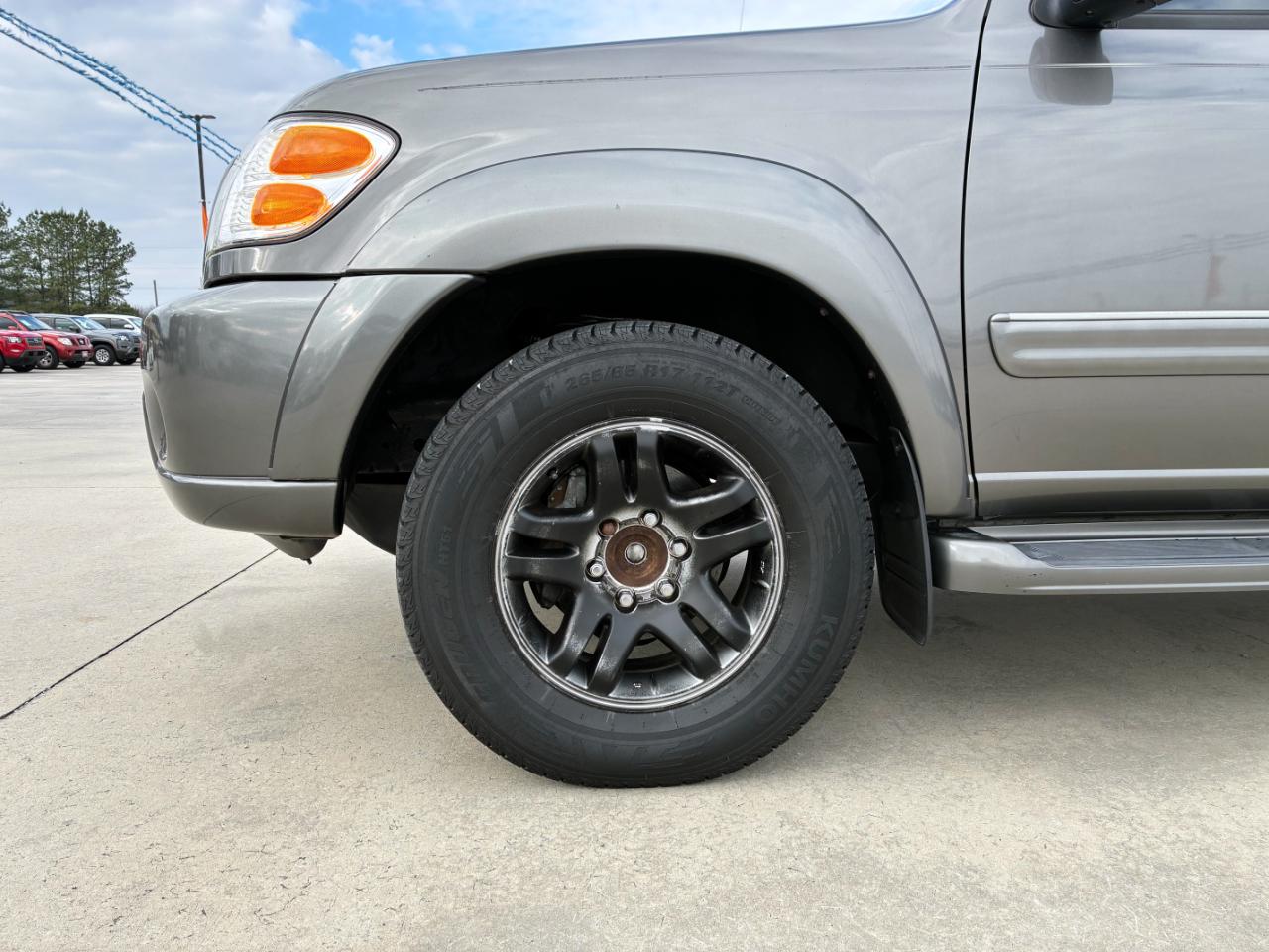 Toyota Sequoia  2003