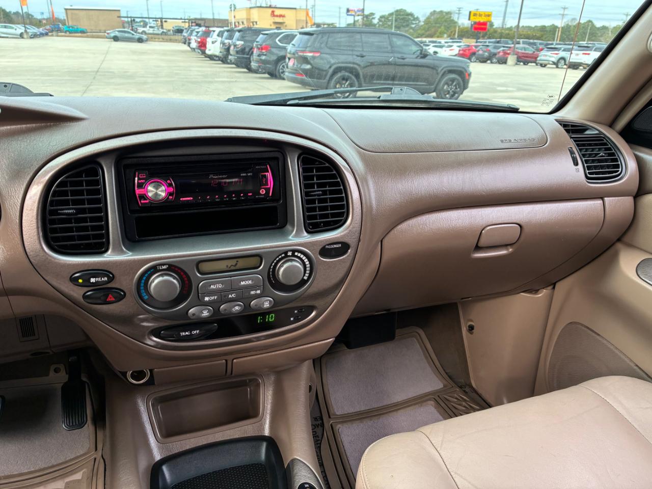 Toyota Sequoia  2003