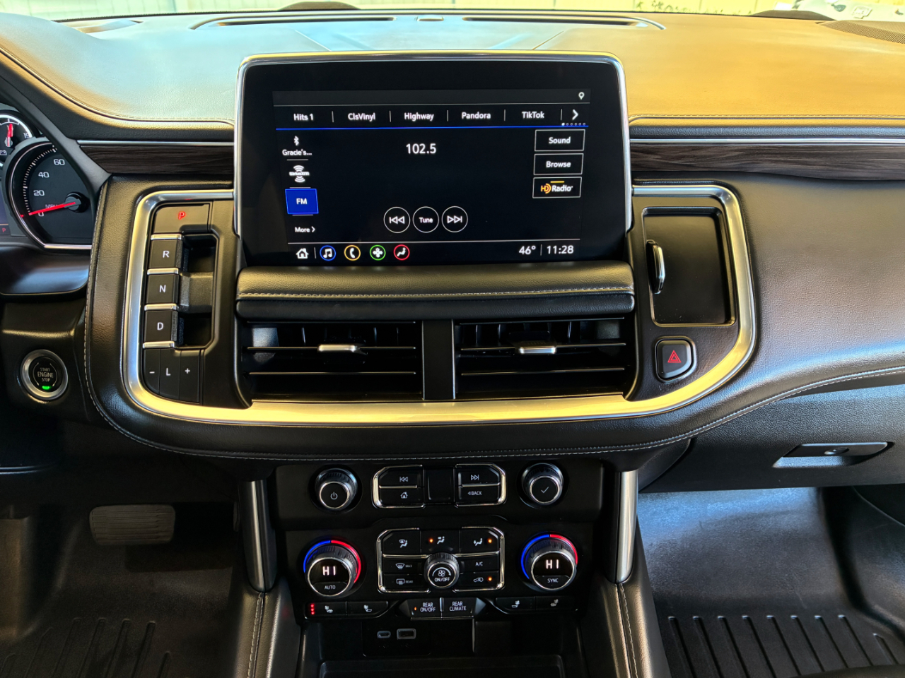 Chevrolet Tahoe  2021