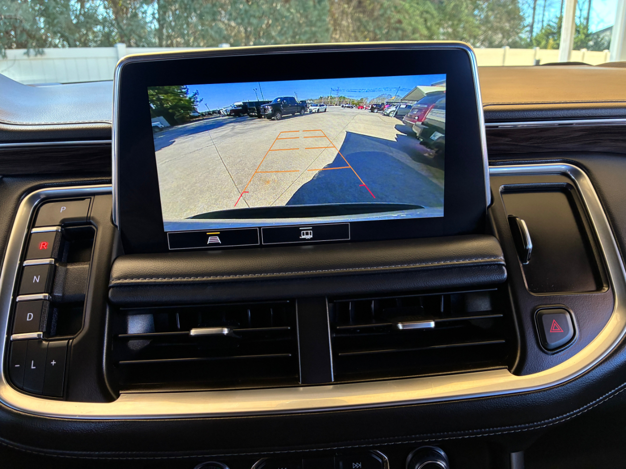 Chevrolet Tahoe  2021