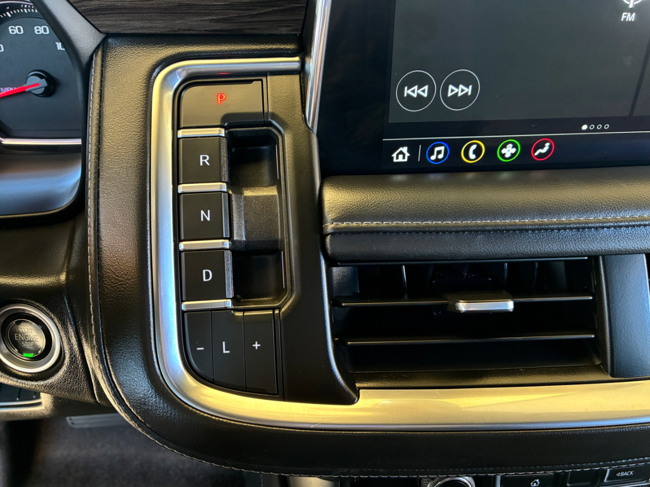 Chevrolet Tahoe  2021