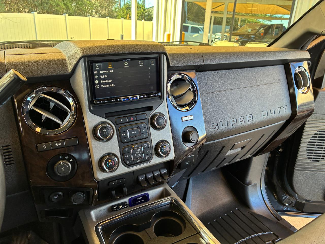 Ford F-250 SD Platinum 2015