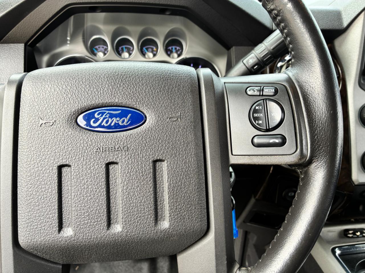 Ford F-250 SD Platinum 2015