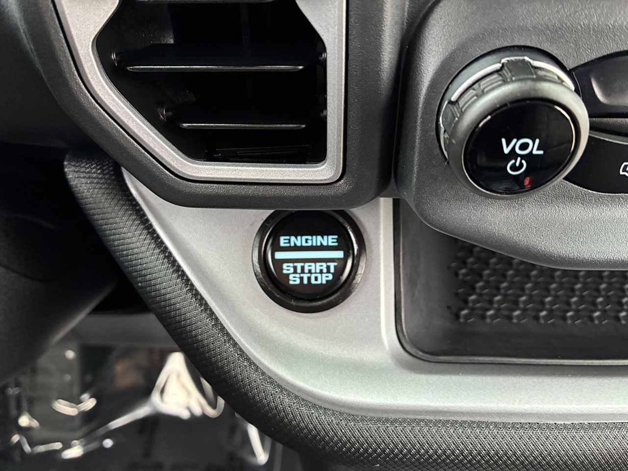 Ford Bronco Sport  2024