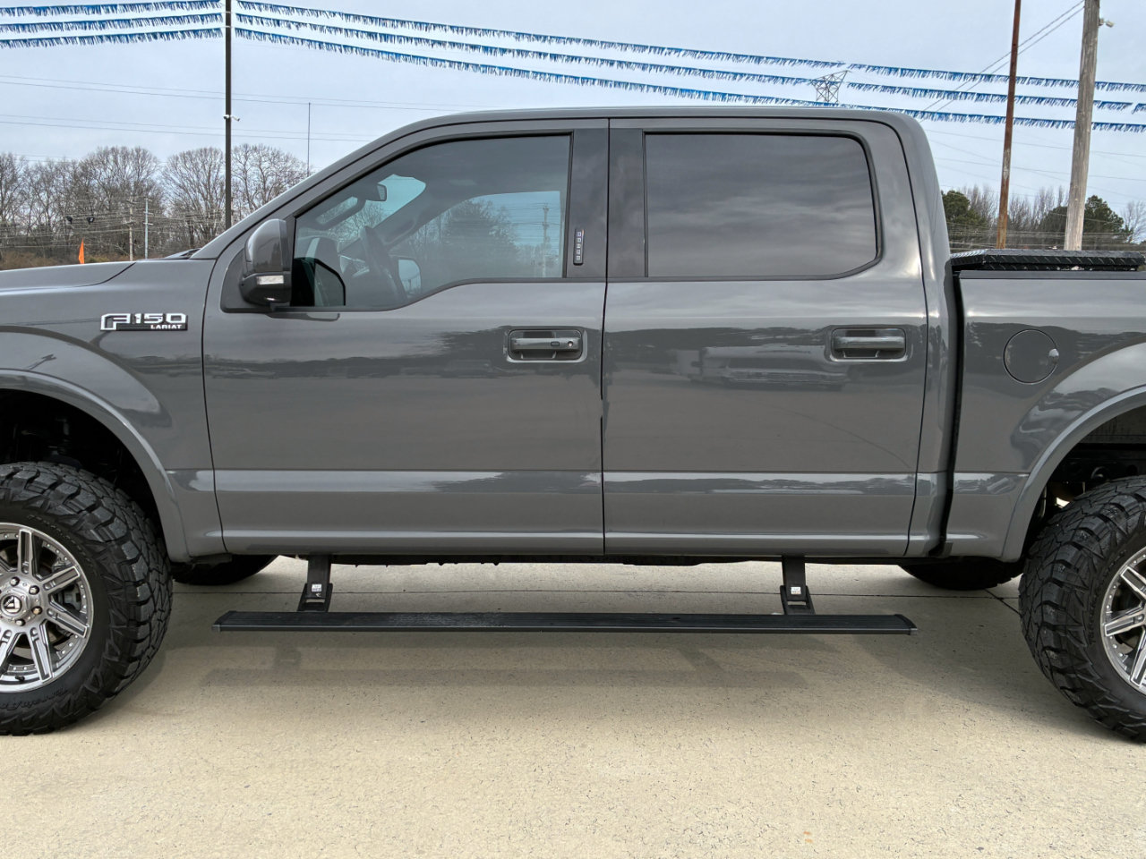 Ford F-150 Lariat 2020