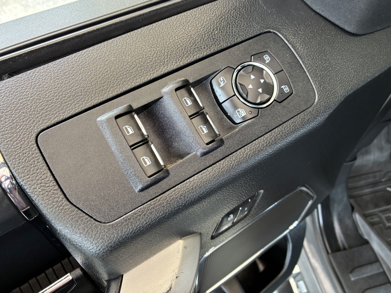 Ford F-150 Lariat 2020