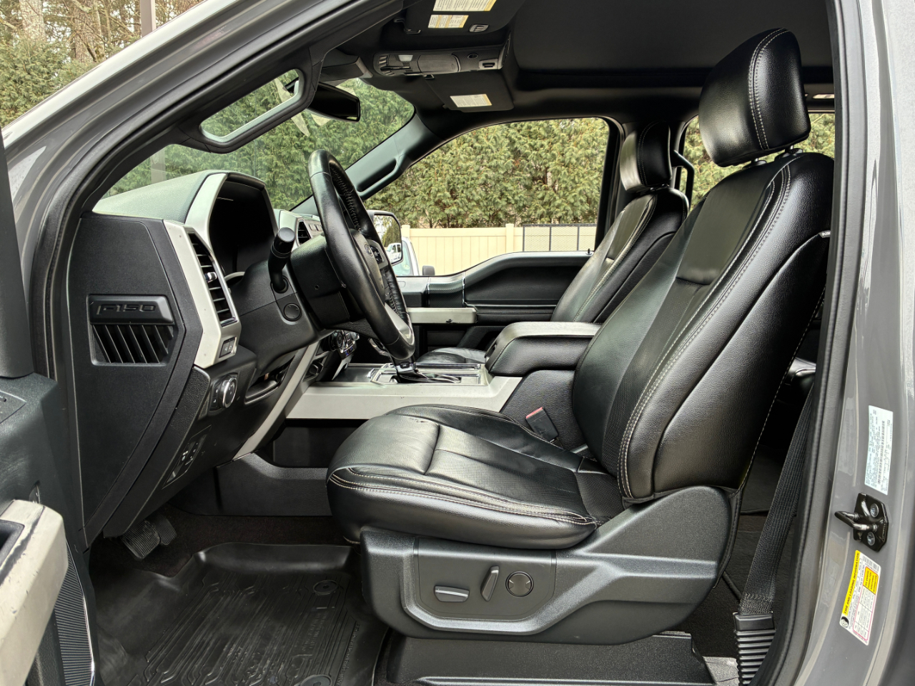 Ford F-150 Lariat 2020