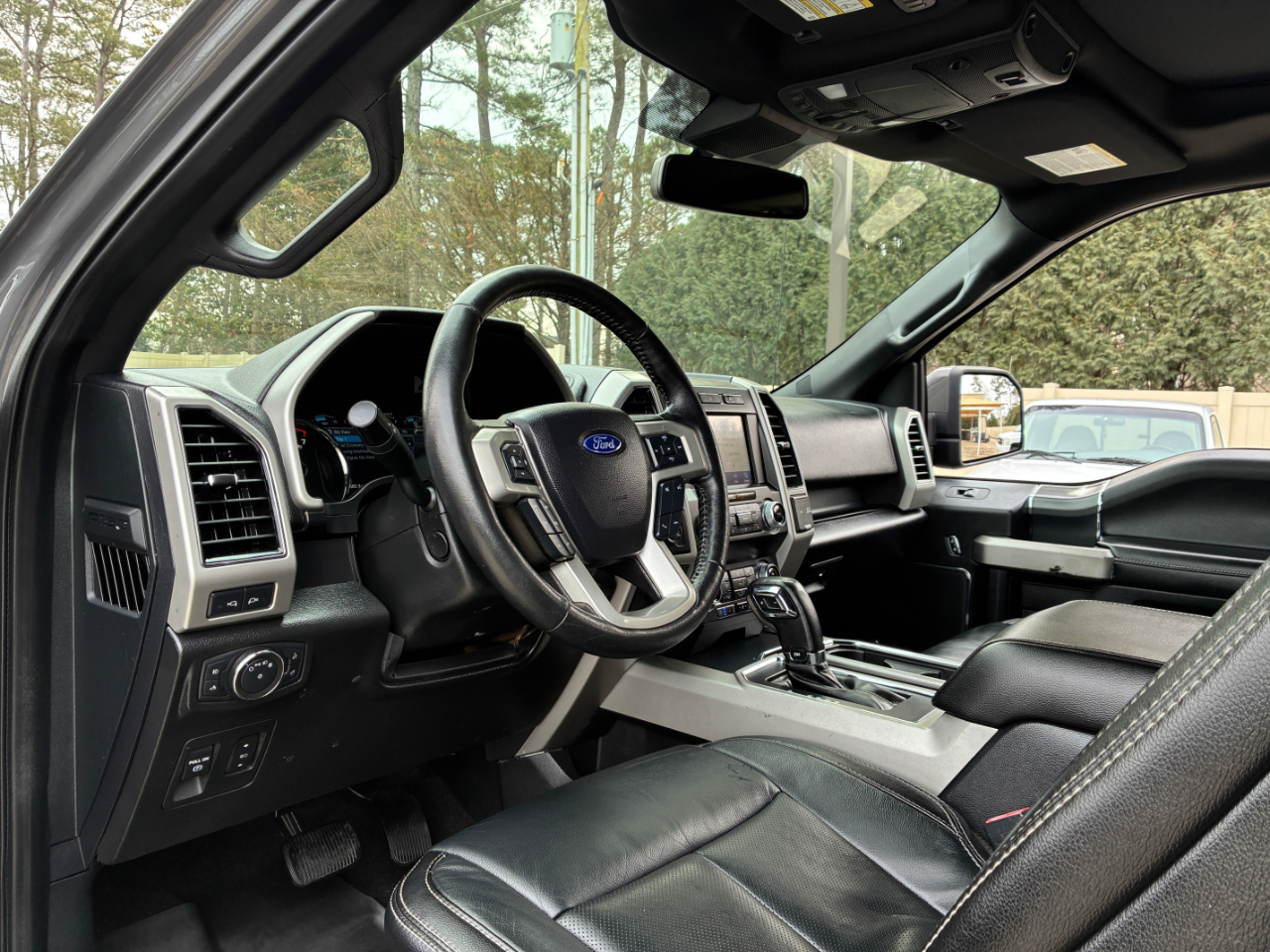 Ford F-150 Lariat 2020
